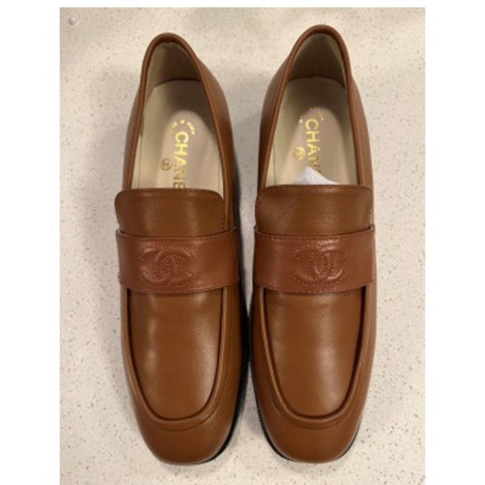 EUC - Chanel Brown Leather Loafers - 40/9